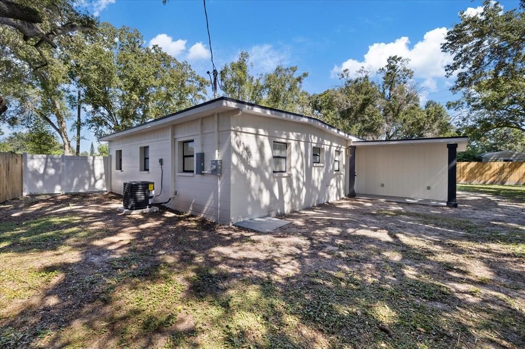 For Sale: $387,900 (4 beds, 3 baths, 1236 Square Feet)