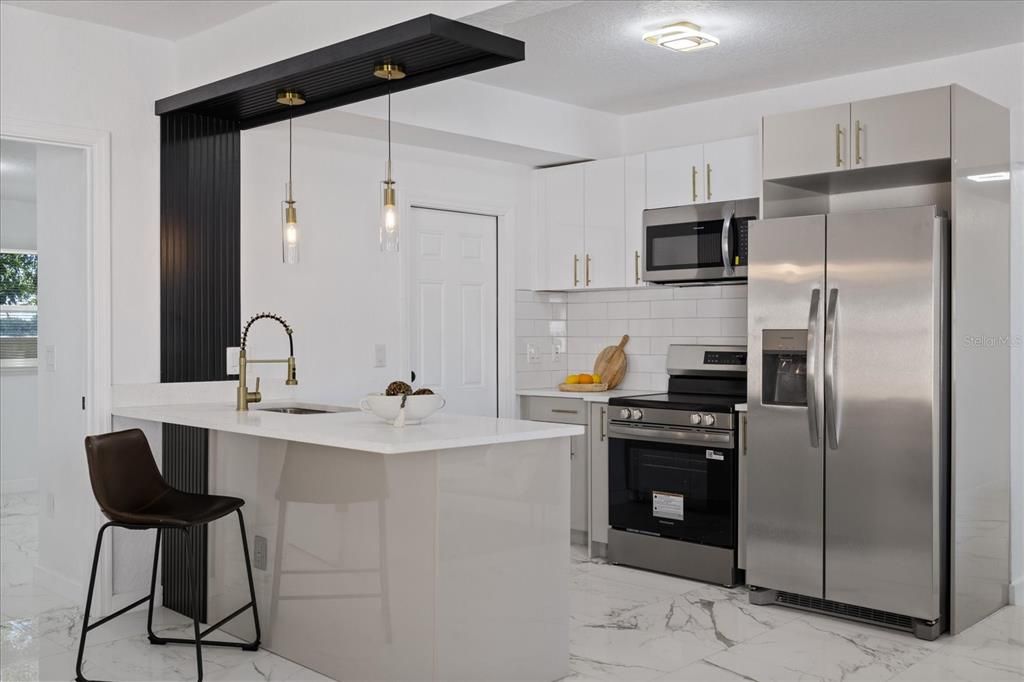 For Sale: $387,900 (4 beds, 3 baths, 1236 Square Feet)