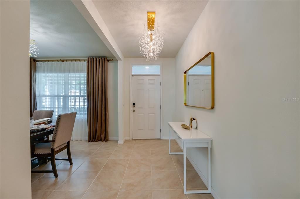 For Sale: $455,000 (5 beds, 3 baths, 2594 Square Feet)