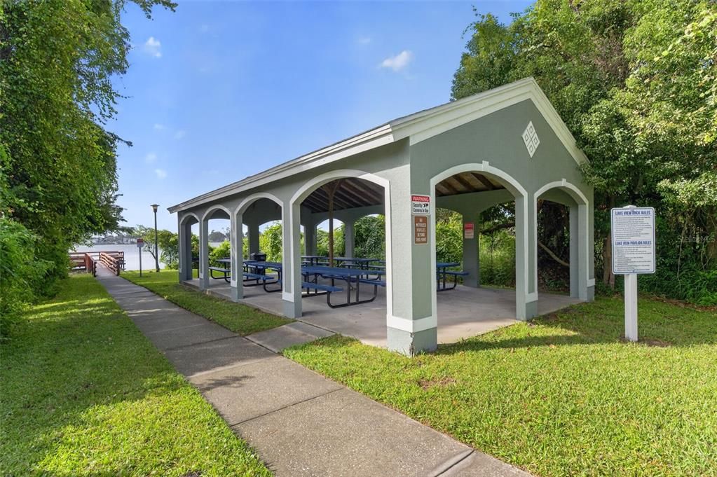 For Sale: $198,500 (2 beds, 2 baths, 1309 Square Feet)