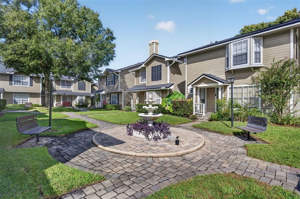 For Sale: $198,500 (2 beds, 2 baths, 1309 Square Feet)