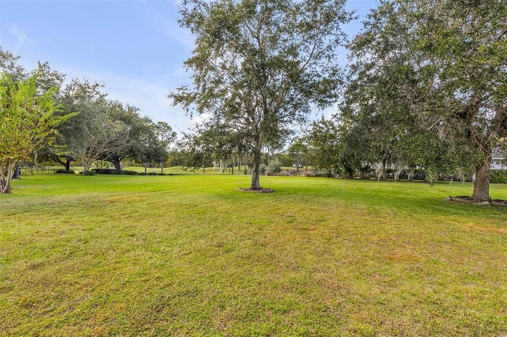 En Venta: $498,500 (3 camas, 2 baños, 2410 Pies cuadrados)