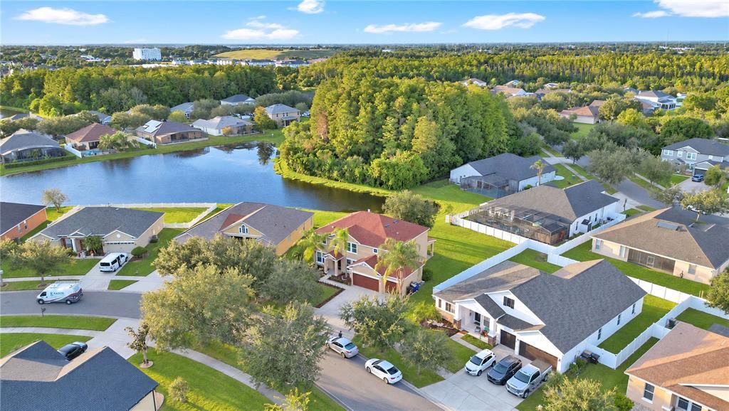 En Venta: $519,900 (4 camas, 3 baños, 3447 Pies cuadrados)