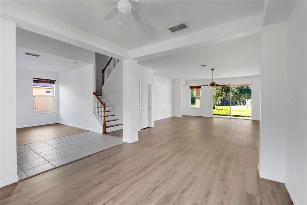 En Venta: $519,900 (4 camas, 3 baños, 3447 Pies cuadrados)