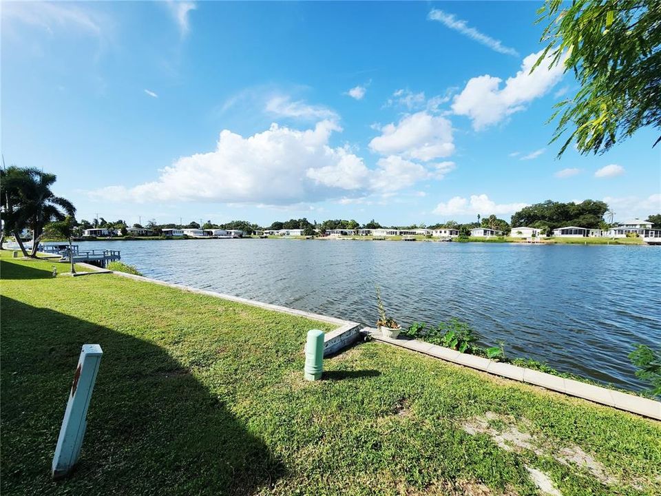 En Venta: $164,999 (2 camas, 2 baños, 960 Pies cuadrados)