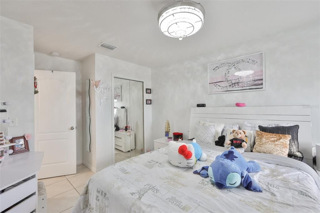 En Venta: $347,500 (3 camas, 2 baños, 1749 Pies cuadrados)