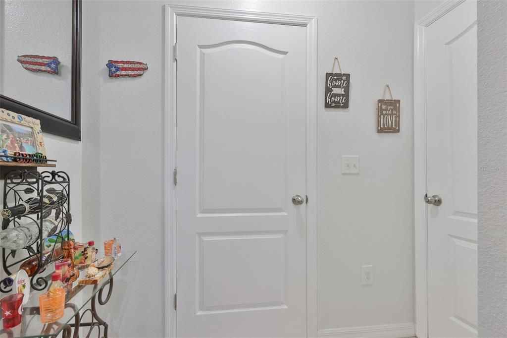 En Venta: $347,500 (3 camas, 2 baños, 1749 Pies cuadrados)