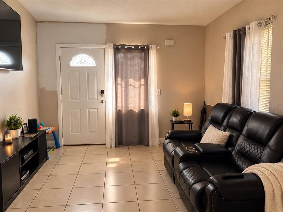 En Venta: $209,000 (2 camas, 1 baños, 766 Pies cuadrados)