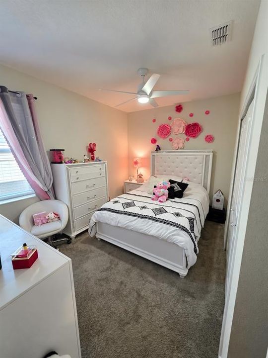 En Venta: $348,000 (3 camas, 2 baños, 1738 Pies cuadrados)