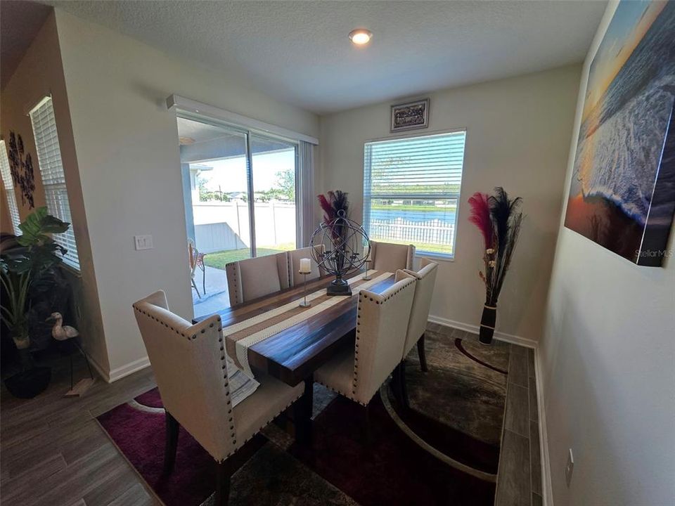 En Venta: $348,000 (3 camas, 2 baños, 1738 Pies cuadrados)