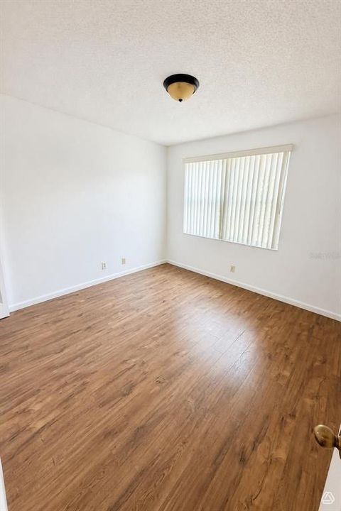 В аренду: $3,650 (4 спален, 2 ванн, 1790 Квадратных фут)