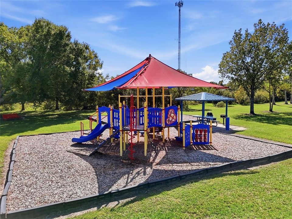 For Sale: $500,000 (4 beds, 3 baths, 2363 Square Feet)