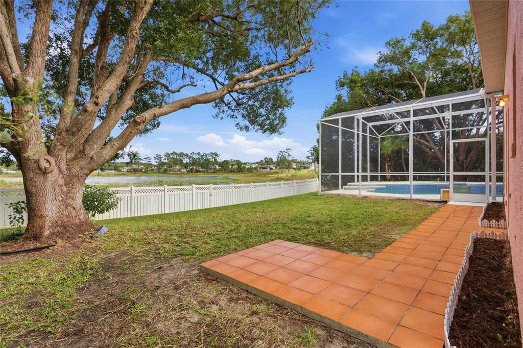 For Sale: $500,000 (4 beds, 3 baths, 2363 Square Feet)