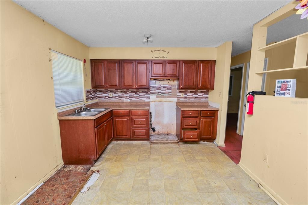 En Venta: $184,900 (3 camas, 1 baños, 1040 Pies cuadrados)