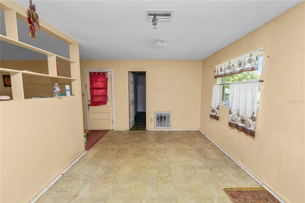 En Venta: $184,900 (3 camas, 1 baños, 1040 Pies cuadrados)