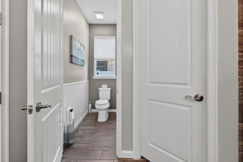 For Sale: $495,000 (3 beds, 2 baths, 2032 Square Feet)
