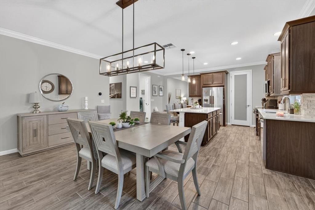 For Sale: $495,000 (3 beds, 2 baths, 2032 Square Feet)
