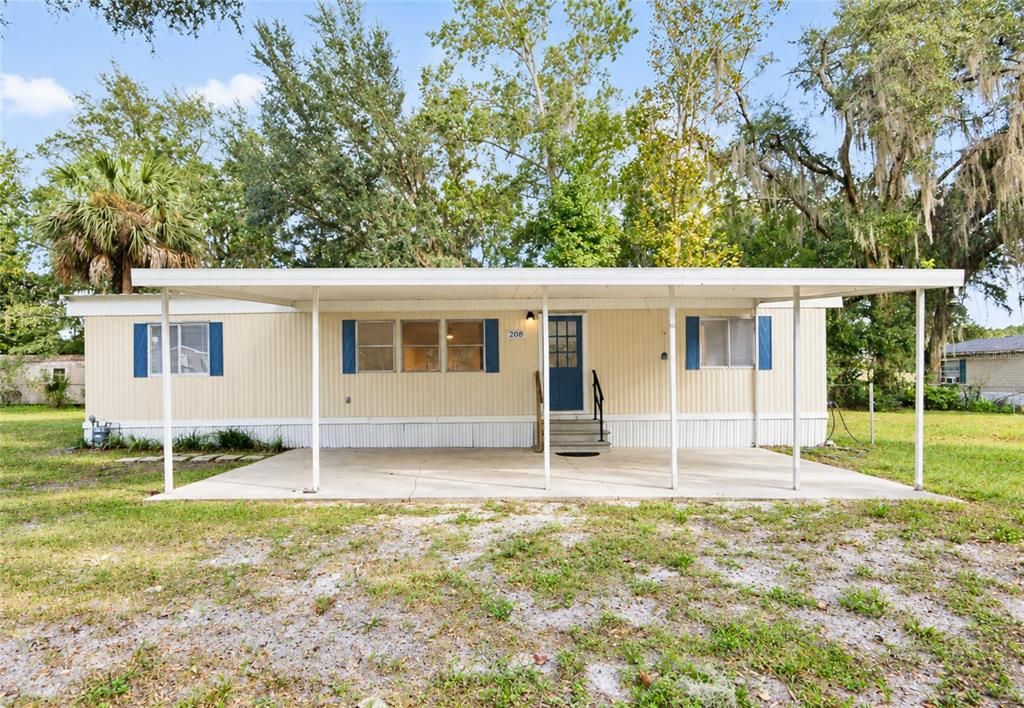 For Sale: $145,900 (3 beds, 2 baths, 1104 Square Feet)