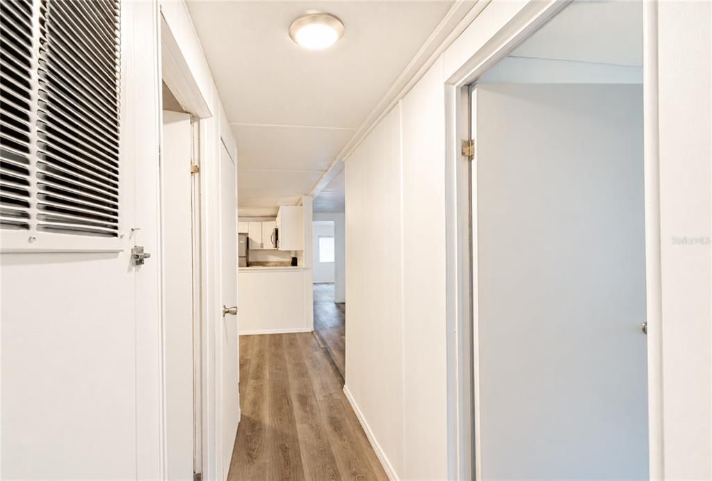 For Sale: $145,900 (3 beds, 2 baths, 1104 Square Feet)