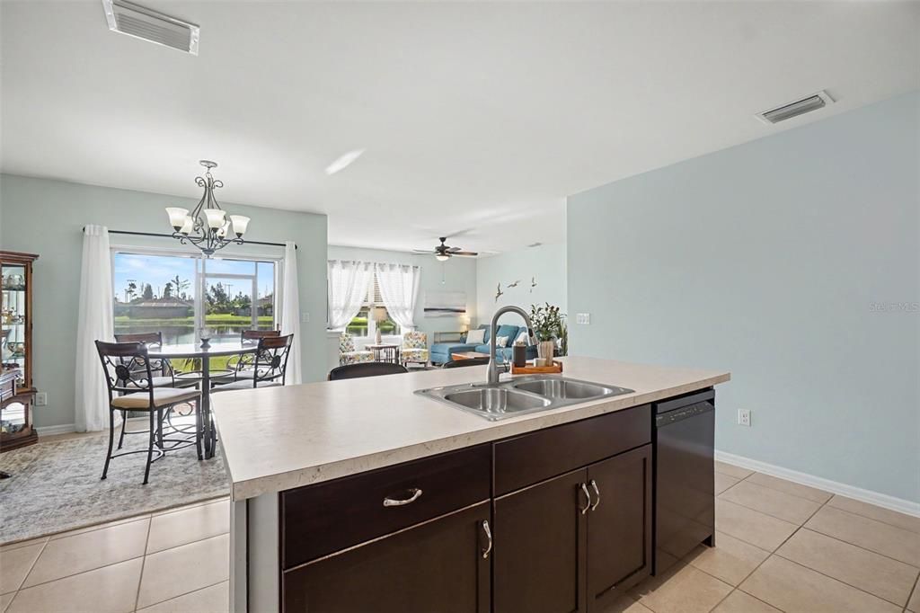For Sale: $310,000 (4 beds, 2 baths, 1846 Square Feet)