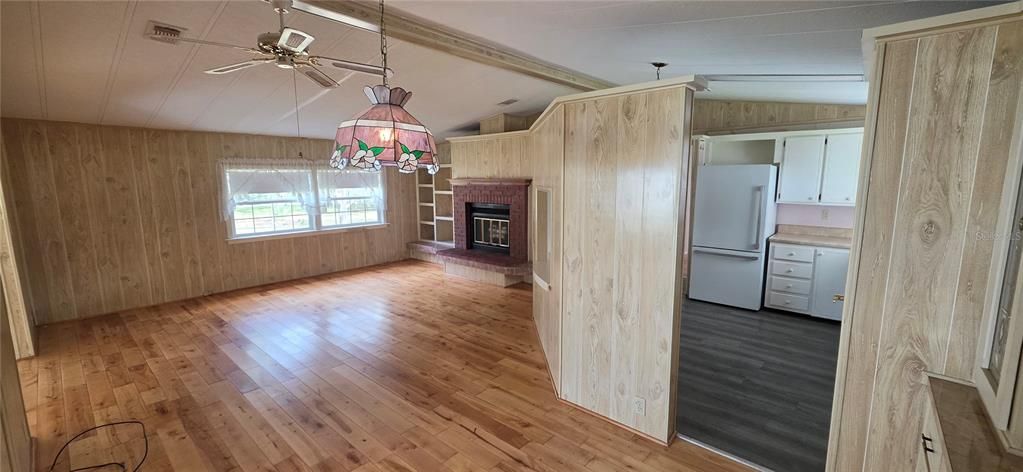 En Venta: $182,500 (2 camas, 2 baños, 1448 Pies cuadrados)