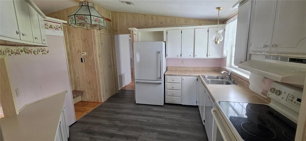 En Venta: $182,500 (2 camas, 2 baños, 1448 Pies cuadrados)