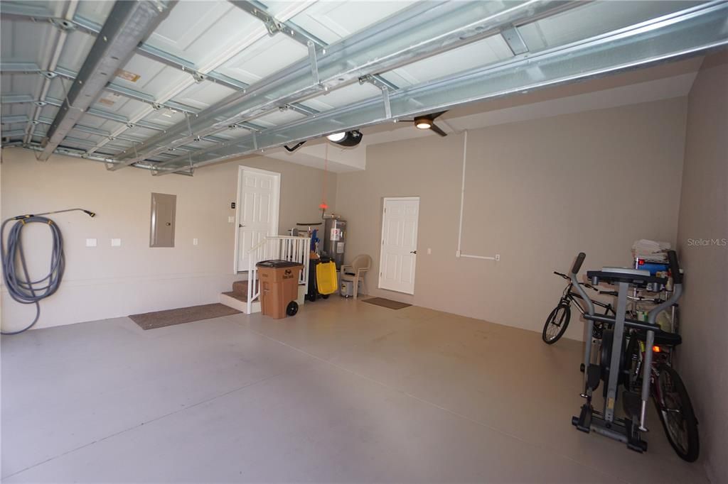 For Sale: $299,900 (3 beds, 2 baths, 1883 Square Feet)