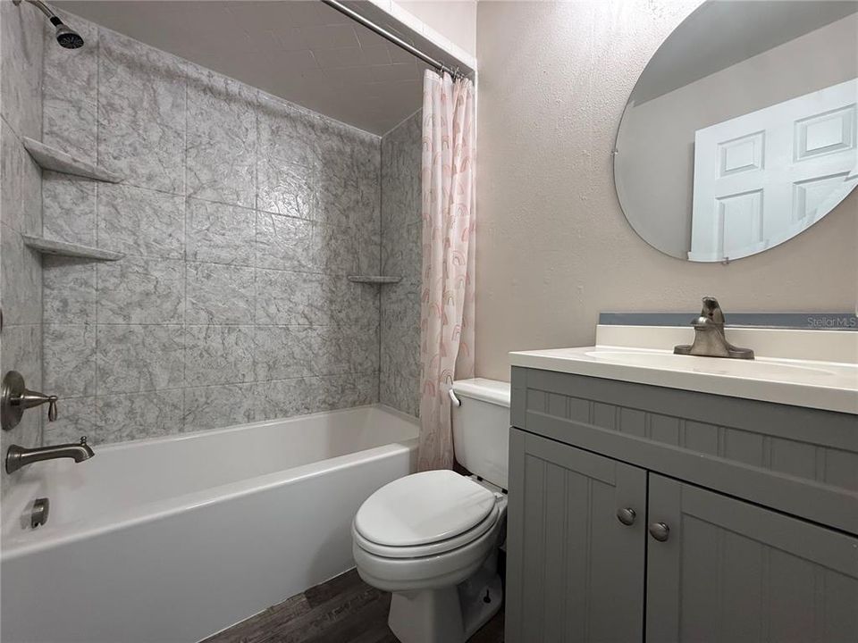 En Venta: $269,900 (3 camas, 2 baños, 1281 Pies cuadrados)