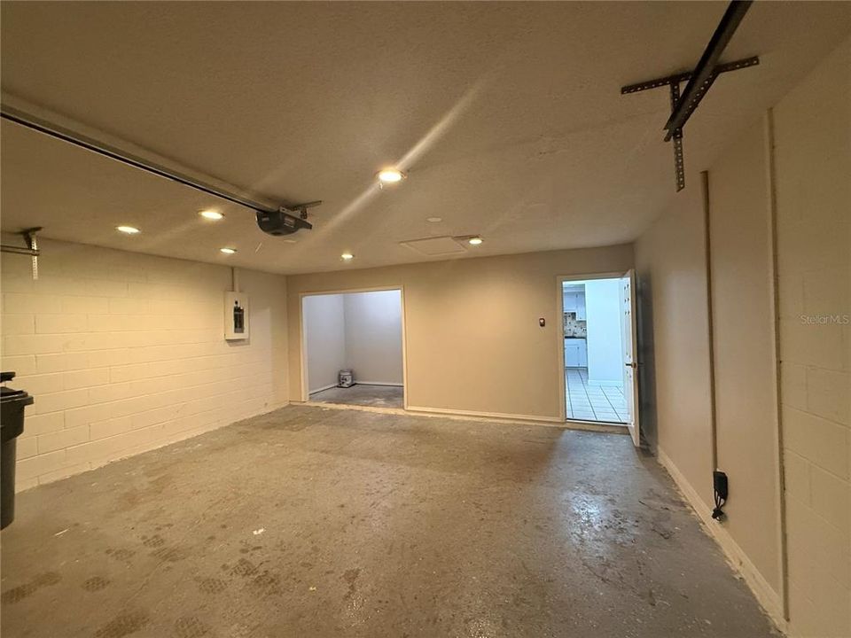 En Venta: $269,900 (3 camas, 2 baños, 1281 Pies cuadrados)