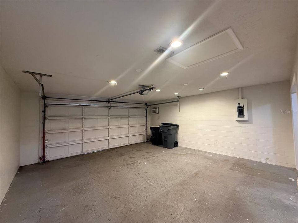 En Venta: $269,900 (3 camas, 2 baños, 1281 Pies cuadrados)