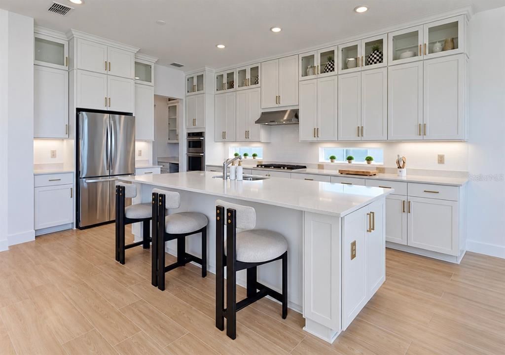 En Venta: $869,000 (5 camas, 4 baños, 4272 Pies cuadrados)