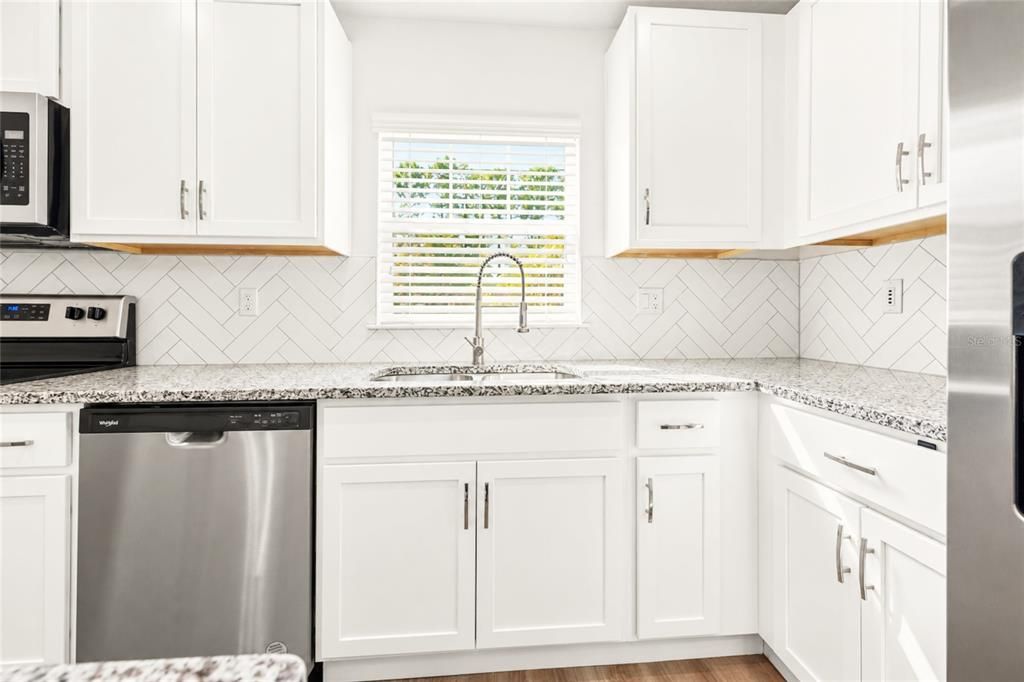 En Venta: $315,000 (3 camas, 2 baños, 1500 Pies cuadrados)