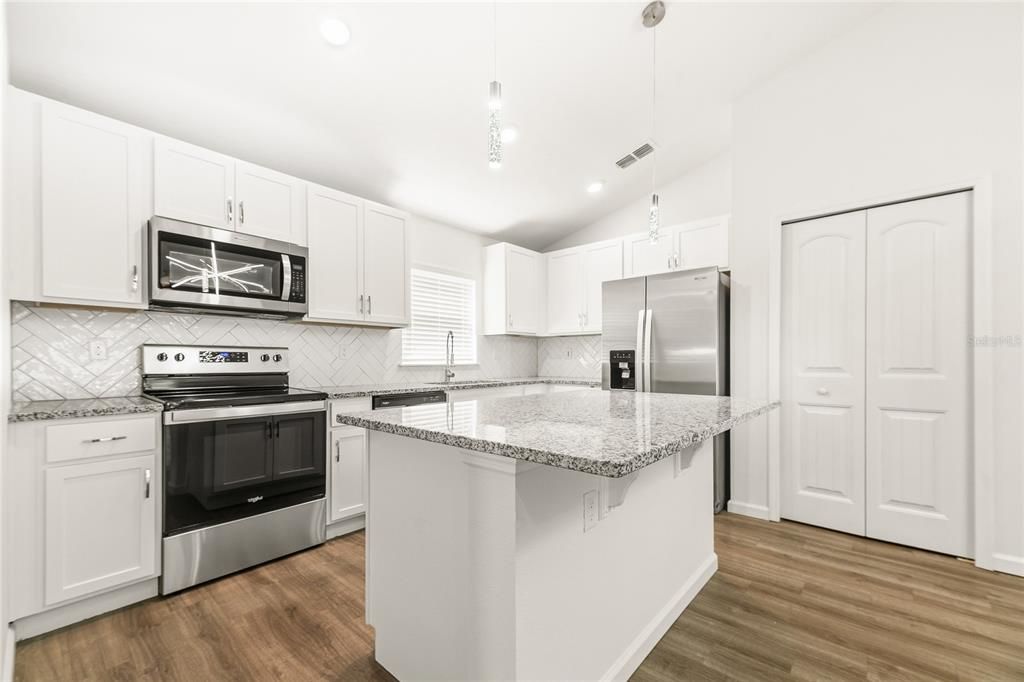 En Venta: $315,000 (3 camas, 2 baños, 1500 Pies cuadrados)
