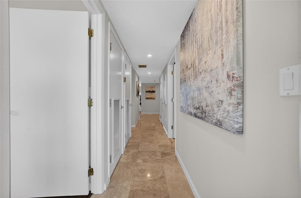 В аренду: $13,450 (3 спален, 3 ванн, 2100 Квадратных фут)