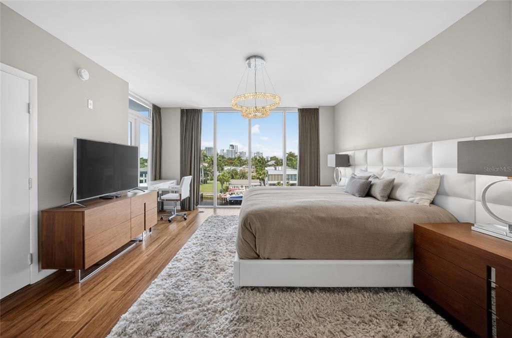 В аренду: $13,450 (3 спален, 3 ванн, 2100 Квадратных фут)