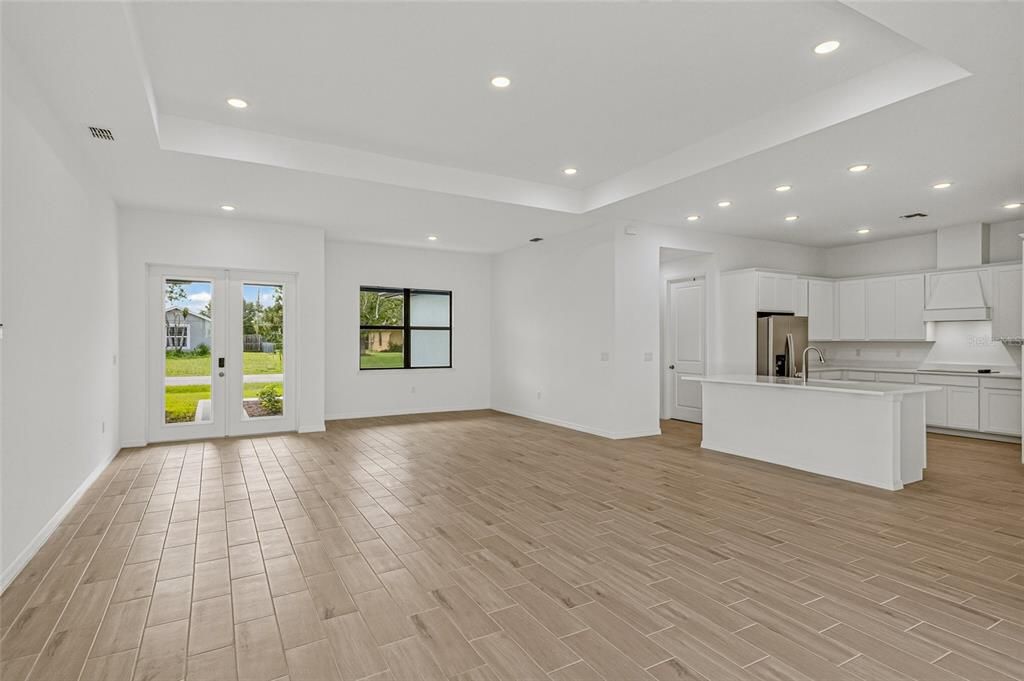 На продажу: $499,990 (4 спален, 3 ванн, 2352 Квадратных фут)