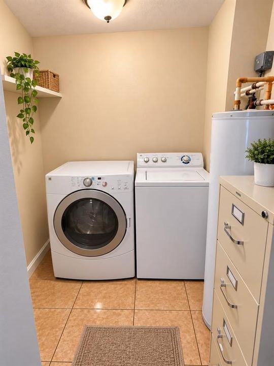 En Venta: $268,900 (3 camas, 1 baños, 887 Pies cuadrados)
