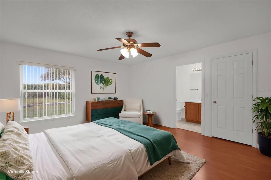 En Venta: $284,900 (3 camas, 2 baños, 1250 Pies cuadrados)