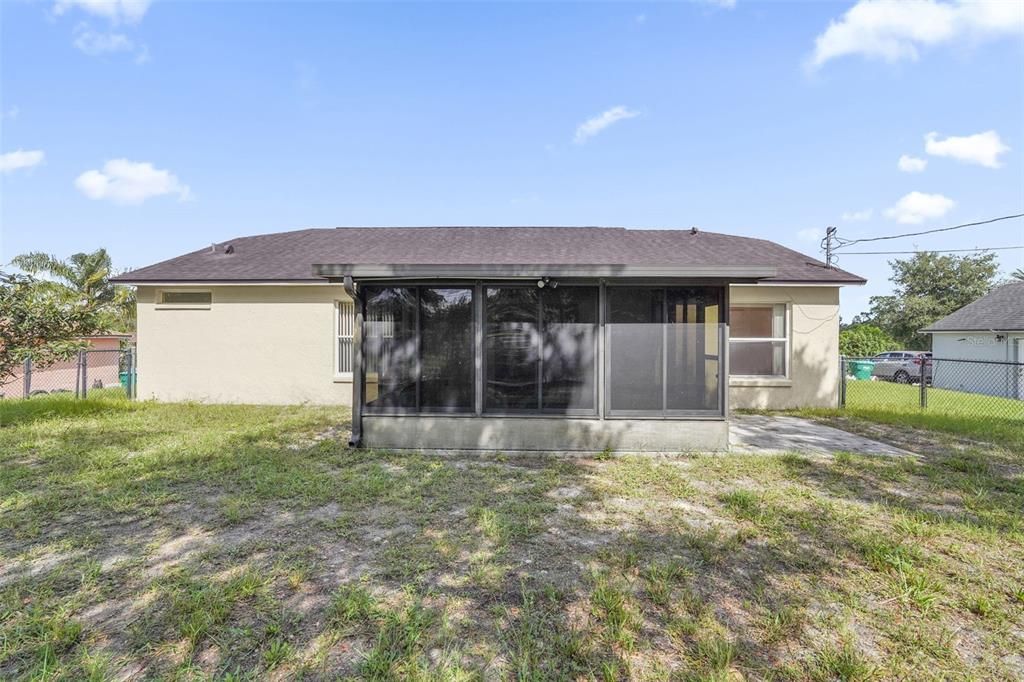 En Venta: $284,900 (3 camas, 2 baños, 1250 Pies cuadrados)