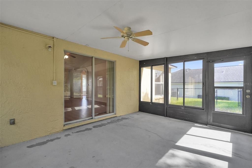 En Venta: $284,900 (3 camas, 2 baños, 1250 Pies cuadrados)