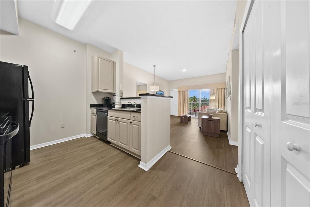 En Venta: $175,000 (1 camas, 1 baños, 671 Pies cuadrados)