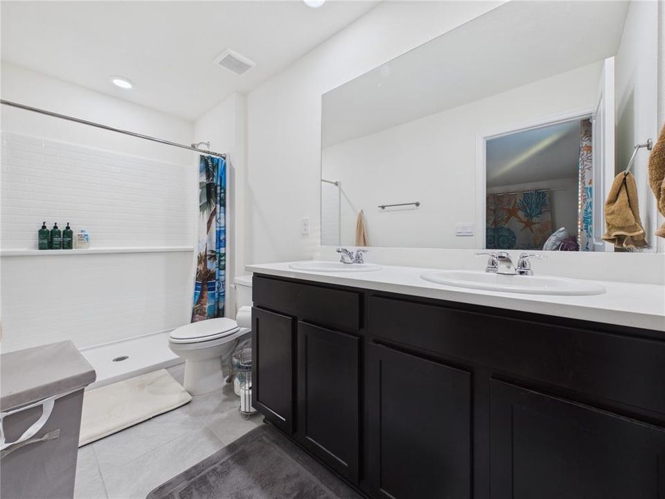 En Venta: $269,900 (3 camas, 2 baños, 1458 Pies cuadrados)