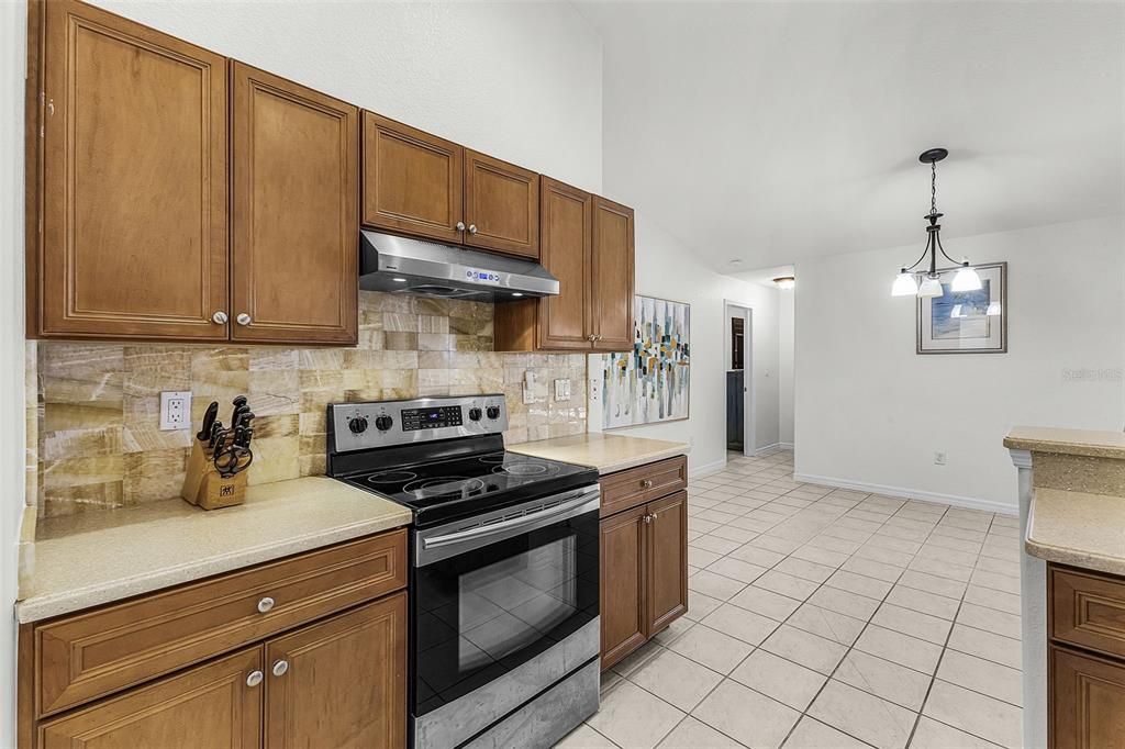 For Sale: $419,900 (4 beds, 2 baths, 2237 Square Feet)