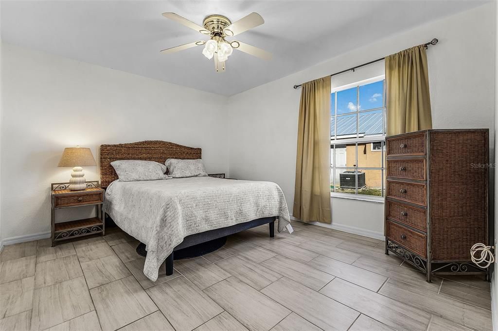 For Sale: $419,900 (4 beds, 2 baths, 2237 Square Feet)