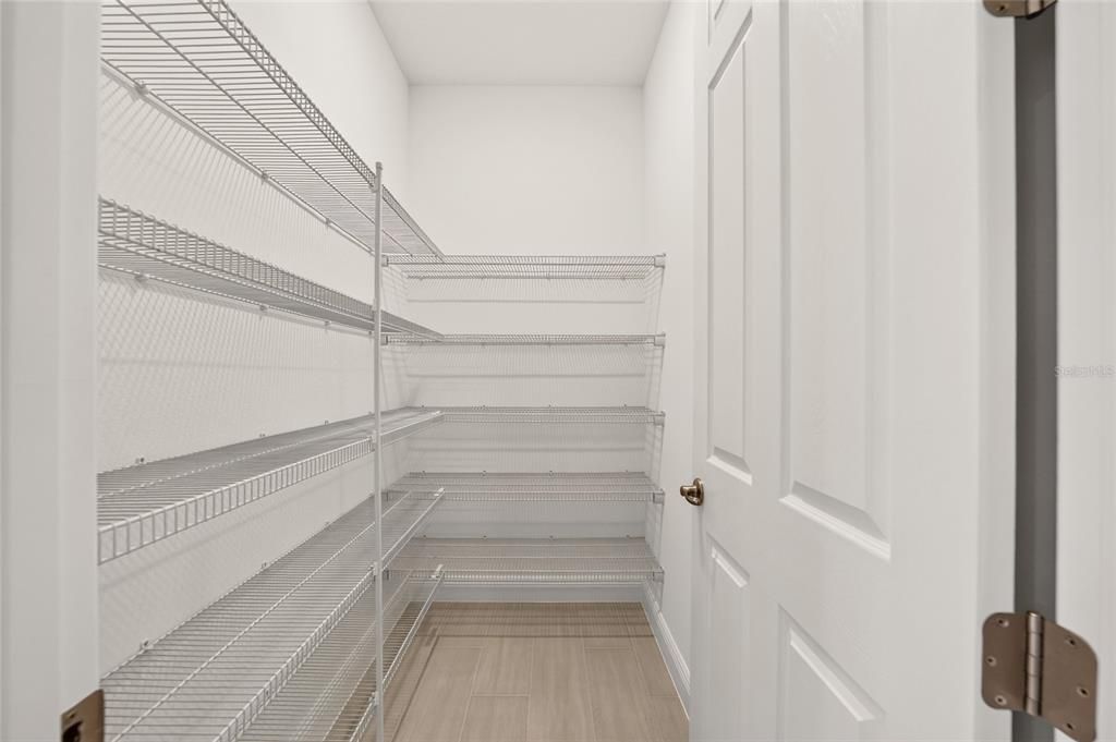 На продажу: $450,025 (2 спален, 2 ванн, 2019 Квадратных фут)