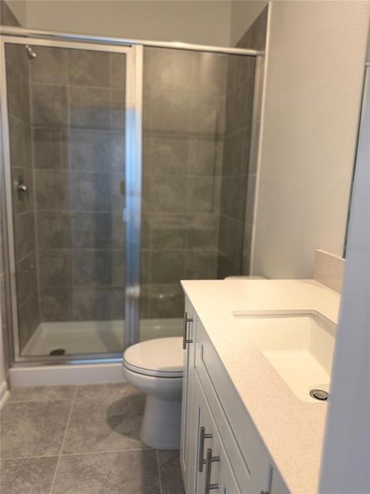 En Venta: $350,000 (4 camas, 3 baños, 2150 Pies cuadrados)