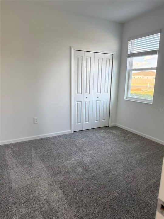 En Venta: $350,000 (4 camas, 3 baños, 2150 Pies cuadrados)