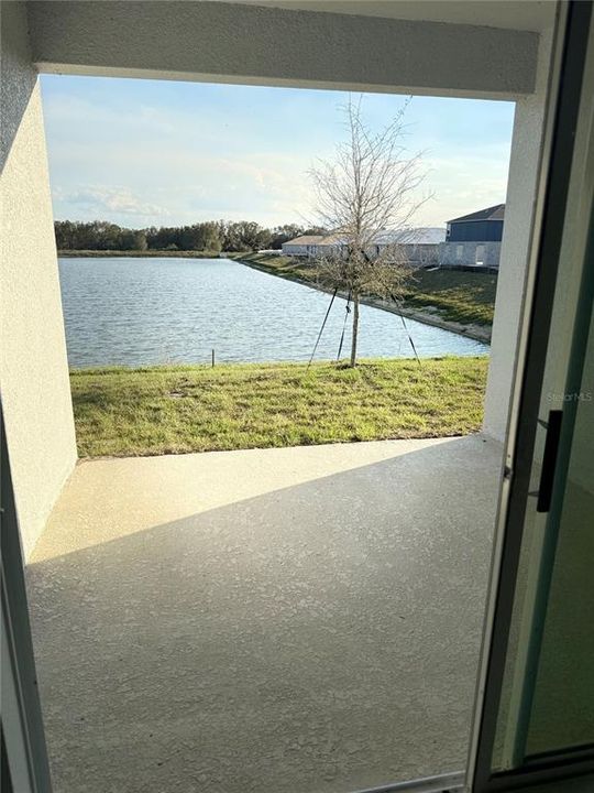 En Venta: $350,000 (4 camas, 3 baños, 2150 Pies cuadrados)
