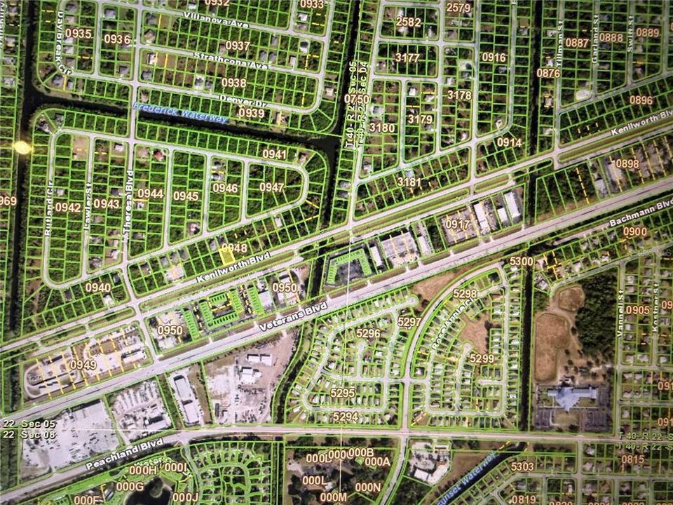 На продажу: $39,900 (0.23 acres)