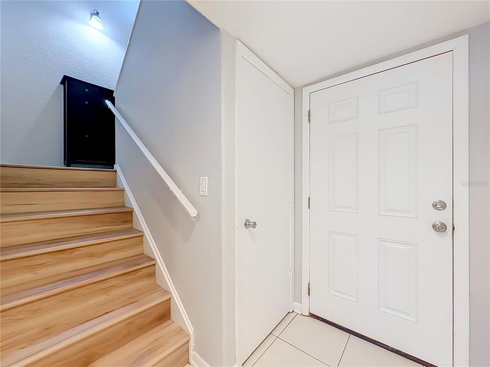 En Venta: $270,000 (3 camas, 2 baños, 1580 Pies cuadrados)